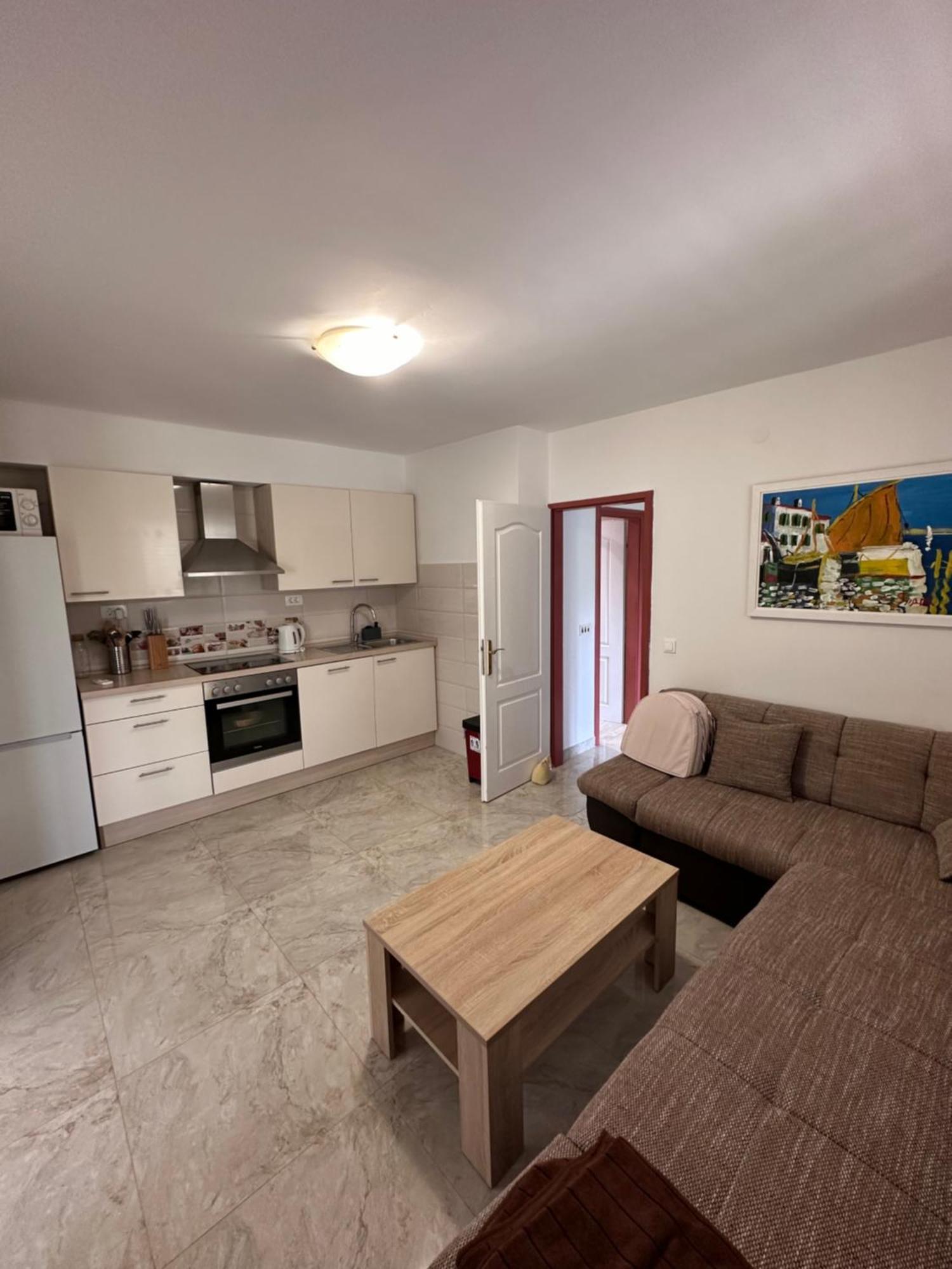 Villa Castello Zrnovo Zewnętrze zdjęcie