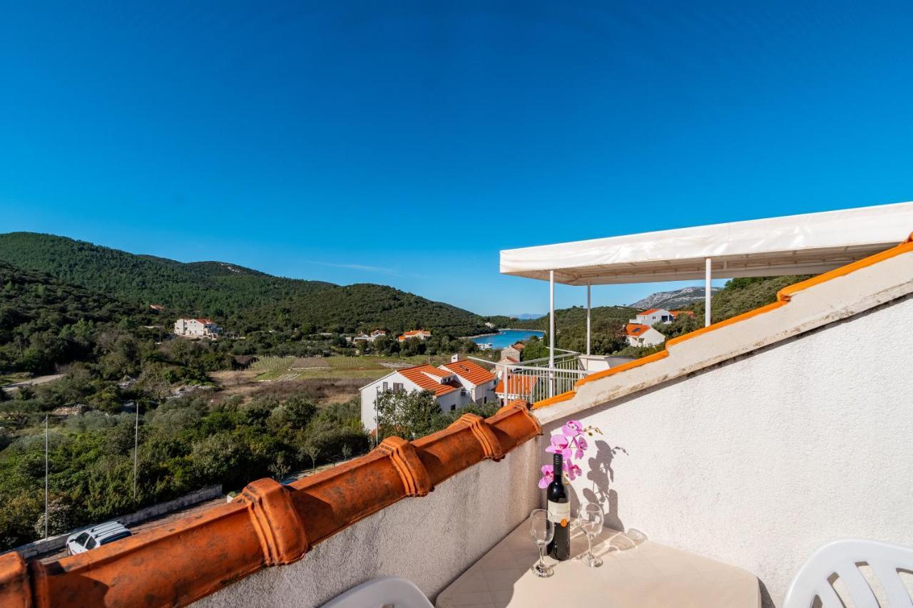 Villa Castello Zrnovo Zewnętrze zdjęcie